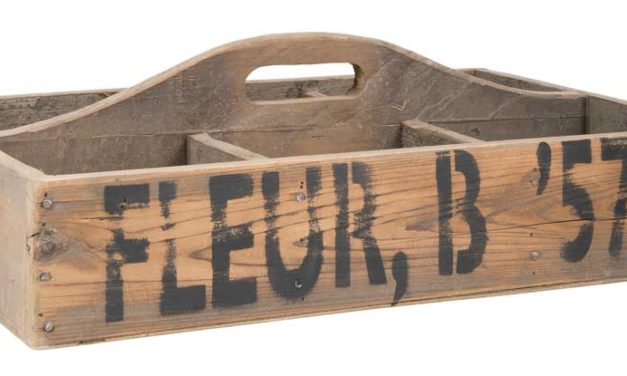 IB LAURSEN Kasse m/6rum+greb i midt+tekst