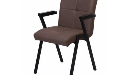 PREFORM, HOUSE OF SANDER Heimdal spisebordsstol – brunt PU læder, m. armlæn