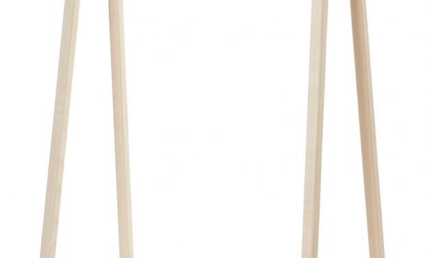 Tøjstativ fremstillet af ask