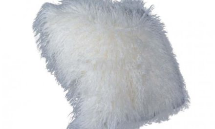 Tibetan lammeskinds pude, hvid, 50cm.