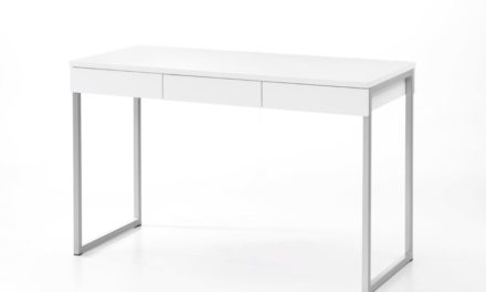 Function Plus skrivebord – Hvidt træ, m. 3 skuffer