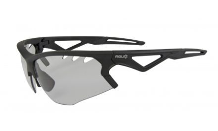 AGU Stark – Sports- og cykelbrille med fotokromiske linser – Sort