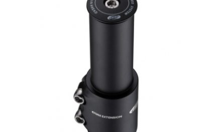 Ahead forlænger til 1 1/8" forgaffel. 117 mm høj. Matsort.