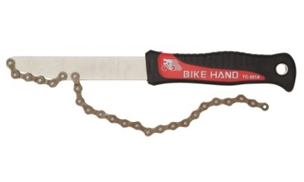 Atredo – Frikransholder med kæde