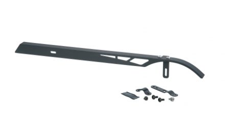 Bike Attitude – Kædeskærm – Aluminium/sort inkl. beslag
