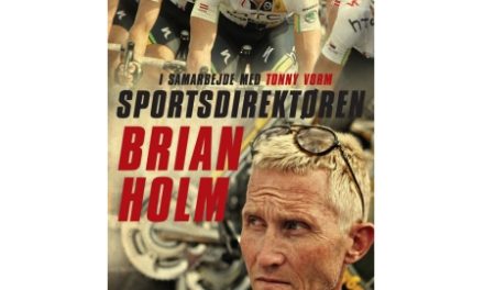 Bog: Sportsdirektøren