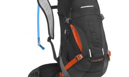Camelbak M.U.L.E. LR – Rygsæk 15L med 3 L vandreservior – Sort/Orange