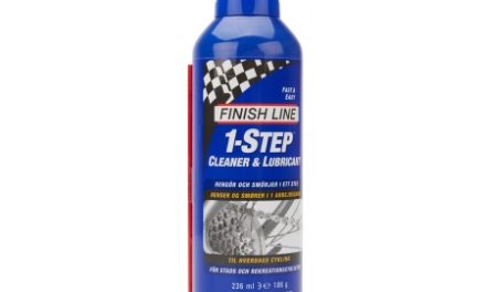 Finish Line 1 Step – Olie – 240 ml spray – Blå