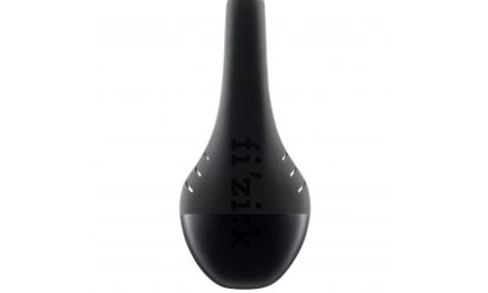 Fizik Tundra M1 Carbon – Sadel MTB Regular – Sort