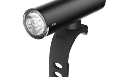 Knog – Cykellygte PWR Commuter – 450 lumen – Sort – USB opladelig – Powerbank funktion