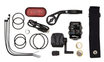 Lezyne Micro Color GPS HRSC Loaded – Cykelcomputer – Bundle med pulsbælte og sensorer