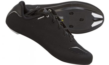 Mavic Aksium – Cykelsko – Sort