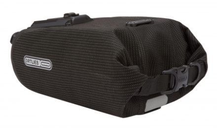 Sadeltaske Ortlieb High Visibility sort 2,7 liter