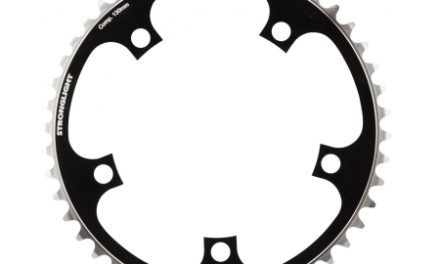 Stronglight inderklinge – 46 tands – ø130 – 5 huller –  9/10 speed – Zicral alu – Sort